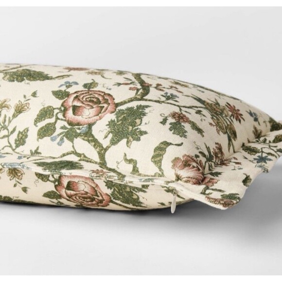 Threshold Studio McGee Lumbar Pillow Allover Floral w/ Flange Multicolor – NEW - Picture 4 of 4